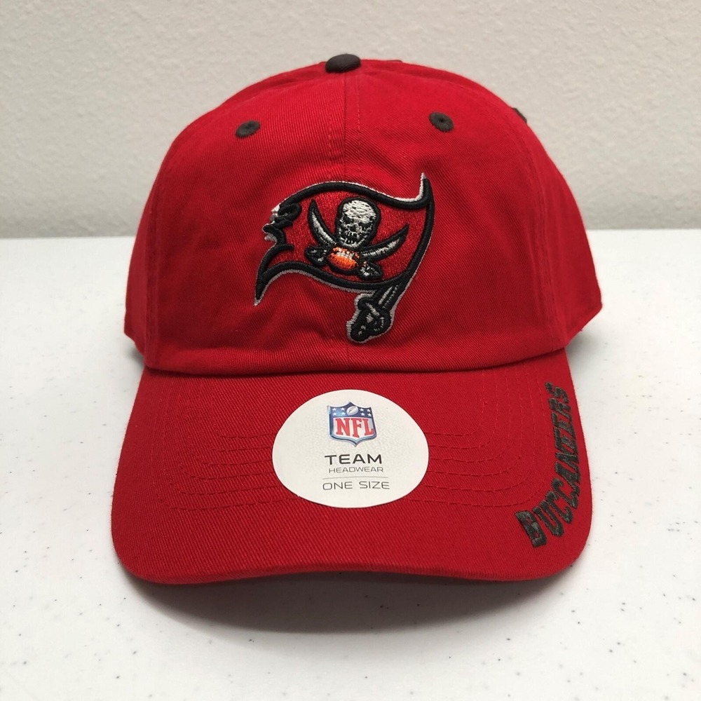 Tampa Bay Buccaneers Hat Cap Strap Back Mens One Size Red NFL Football Casual